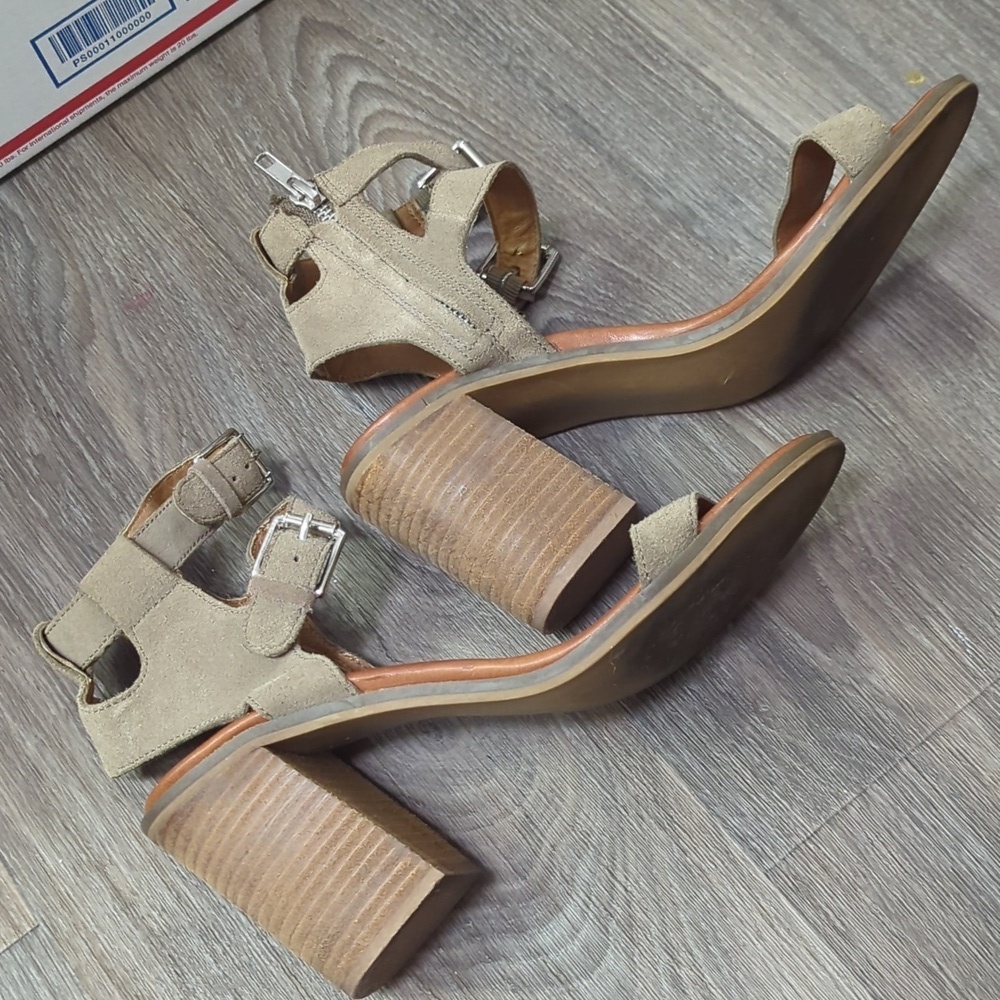 Yellow Box Britt Leather Upper Buckle Shoes - Picture 3 of 6